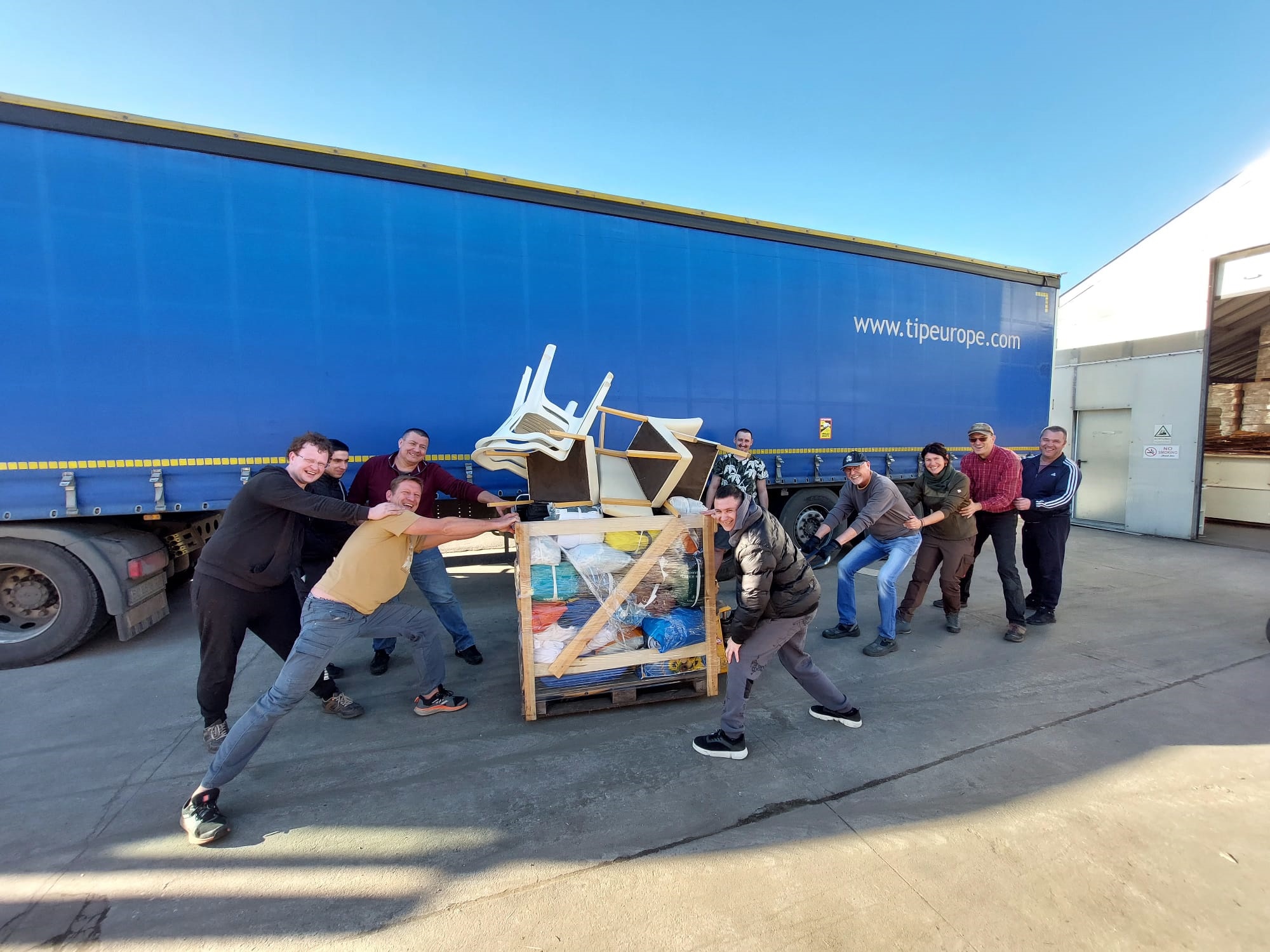 30. Hilfstransport gestartet - Infos auch im Radio